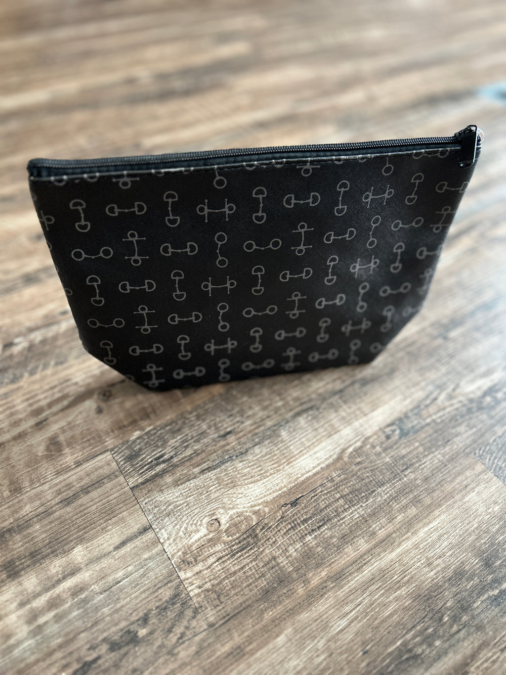 Snaffle Bit Pouch