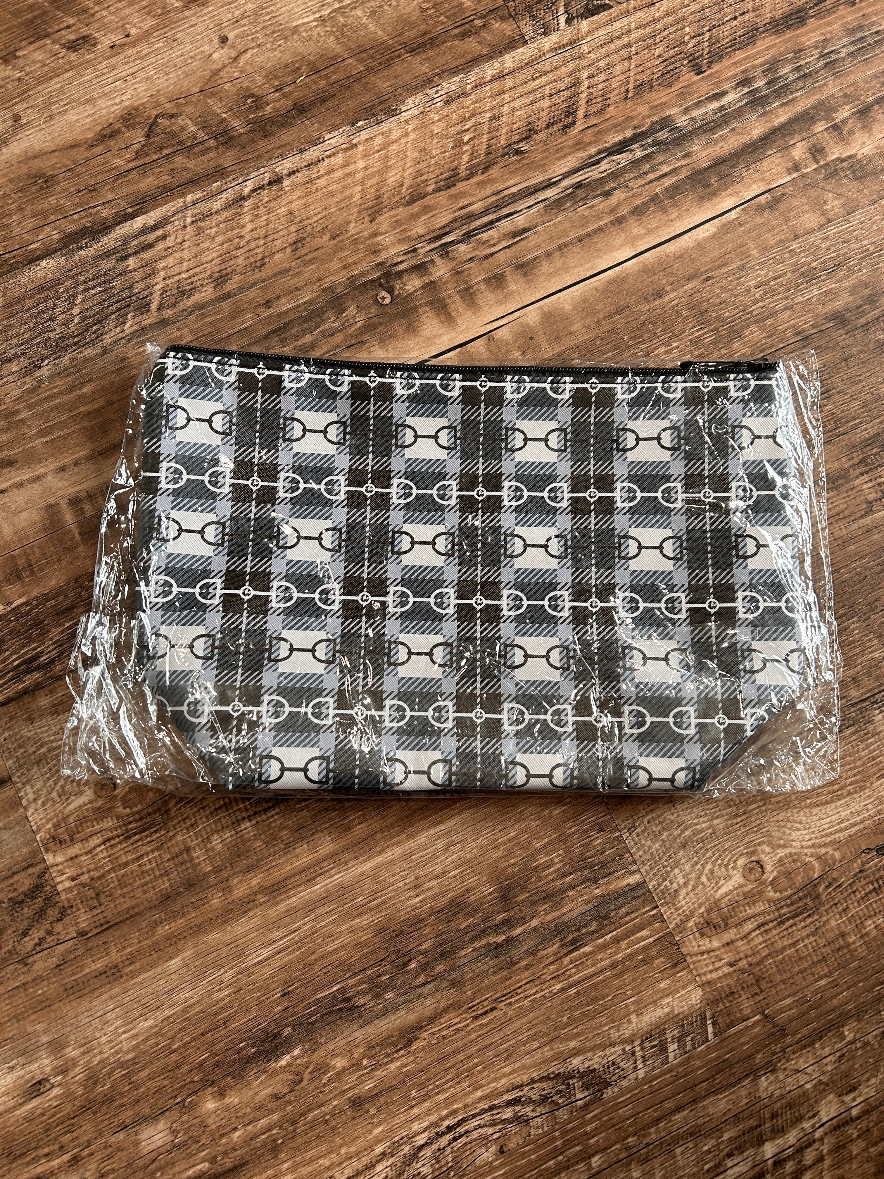 Snaffle Bit Pouch