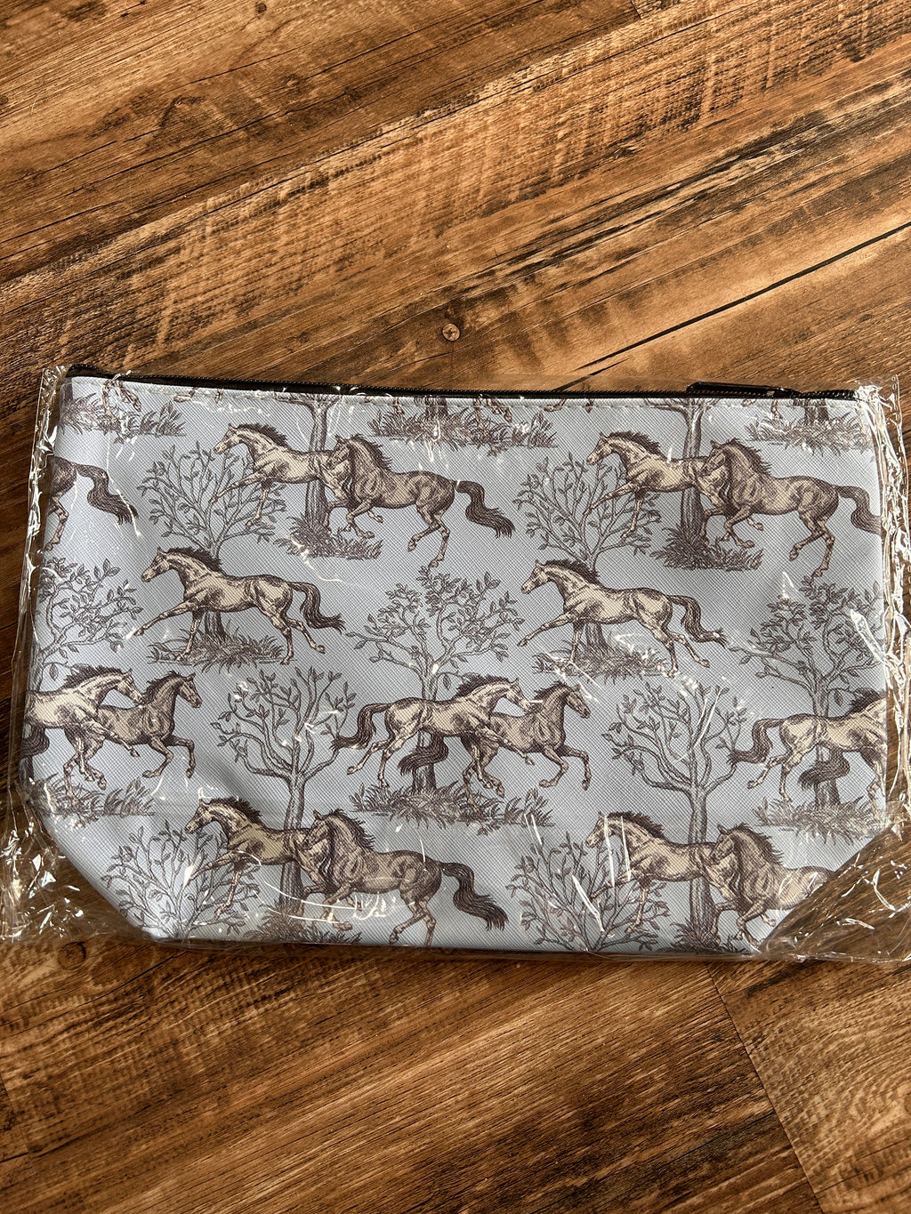 Snaffle Bit Pouch